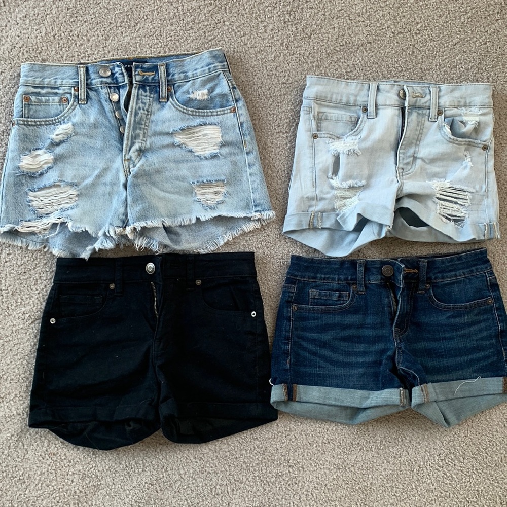 Lot of juniors Aero denim shorts size 0